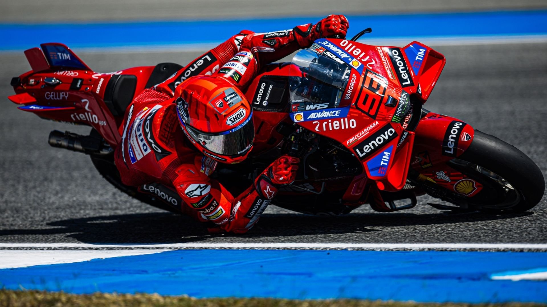 Marc Marquez wins first Sprint race with Ducati at 2025 Thai GP