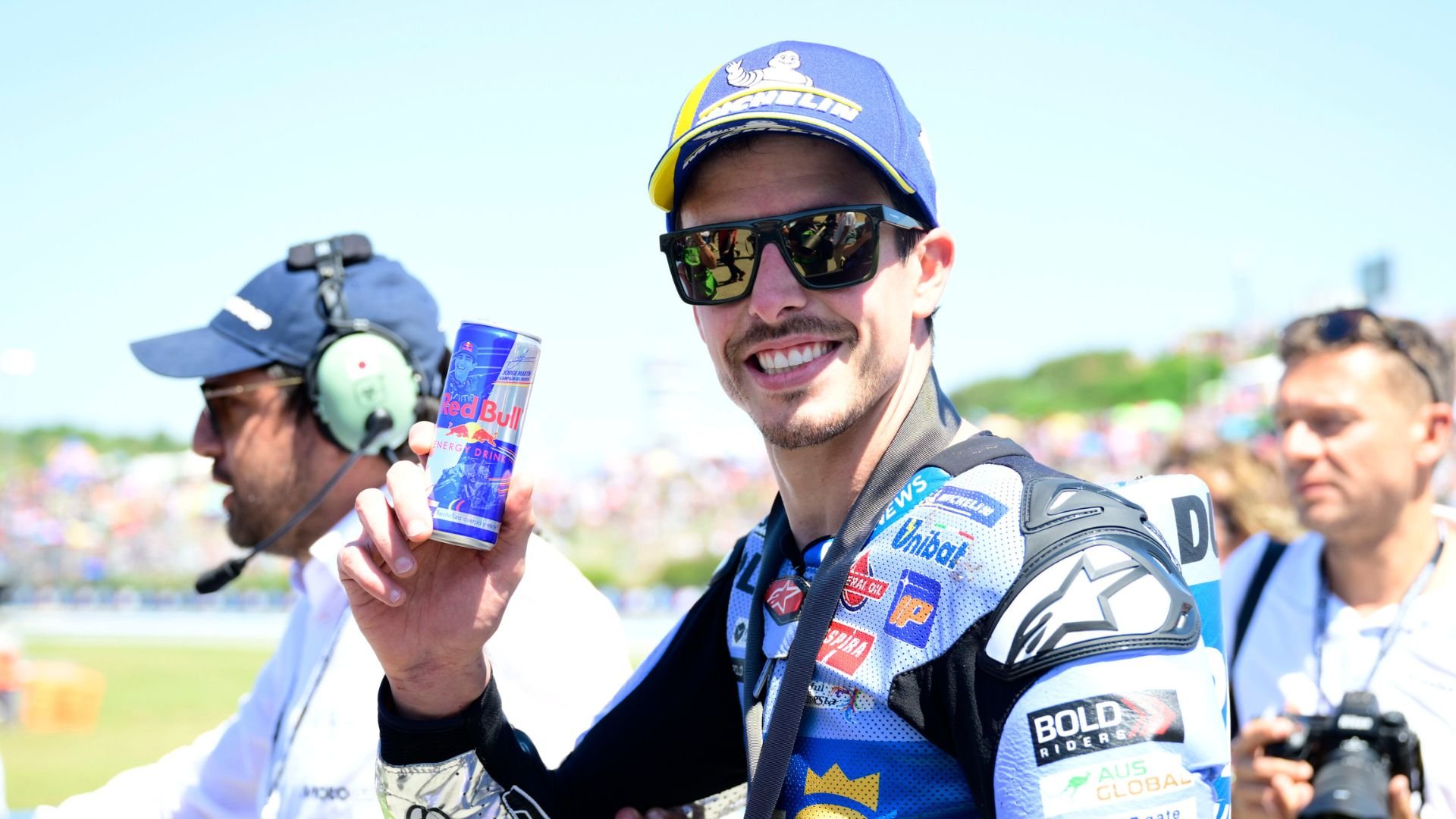 Alex Marquez takes his first victory in Jerez