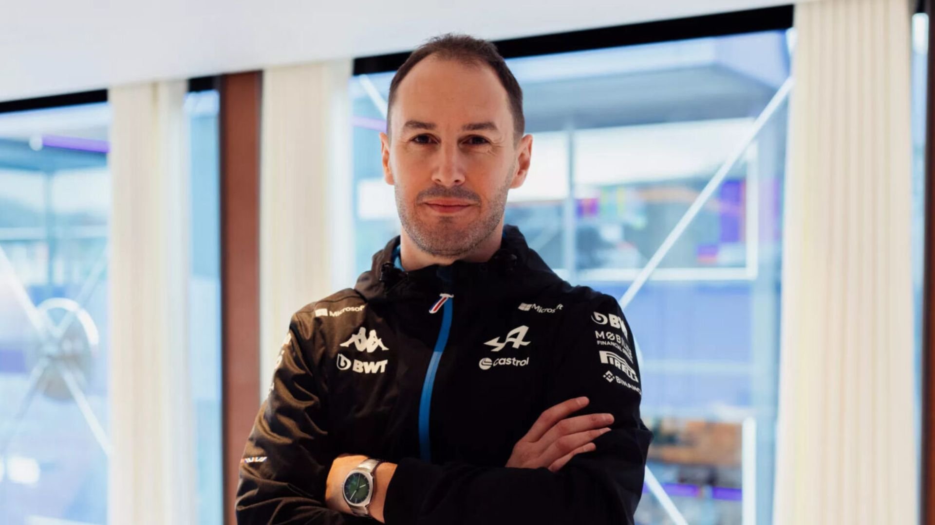 Oliver Oakes resigns from team principal role at Alpine