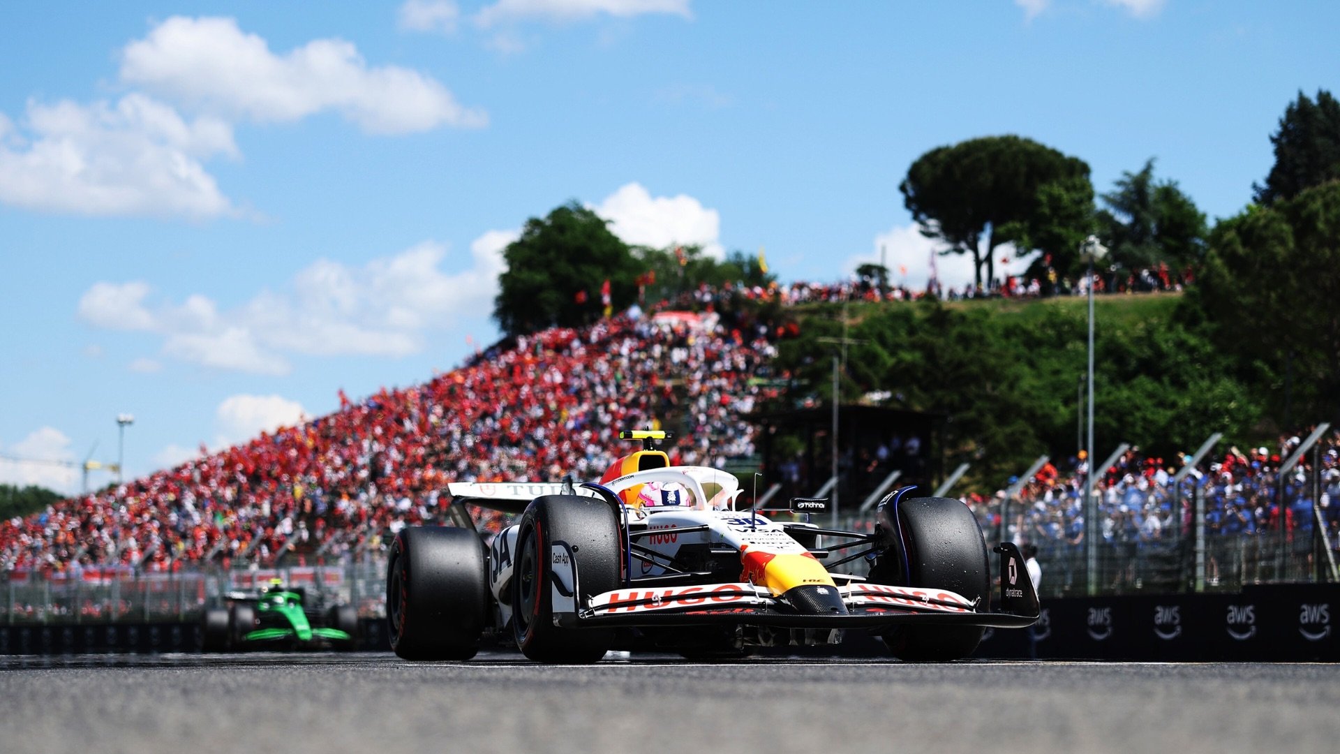Best snaps from the 2025 Emilia-Romagna Grand Prix