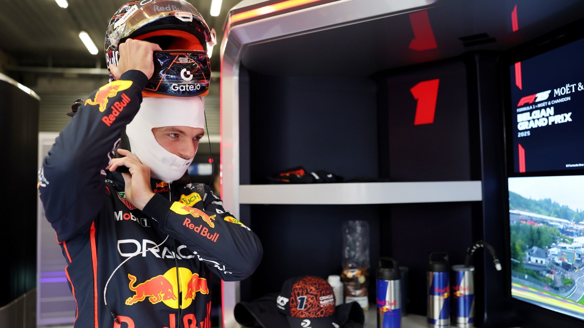 Helmut Marko potwierdza, że Max Verstappen pozostanie w Red Bullu do 2026 roku
