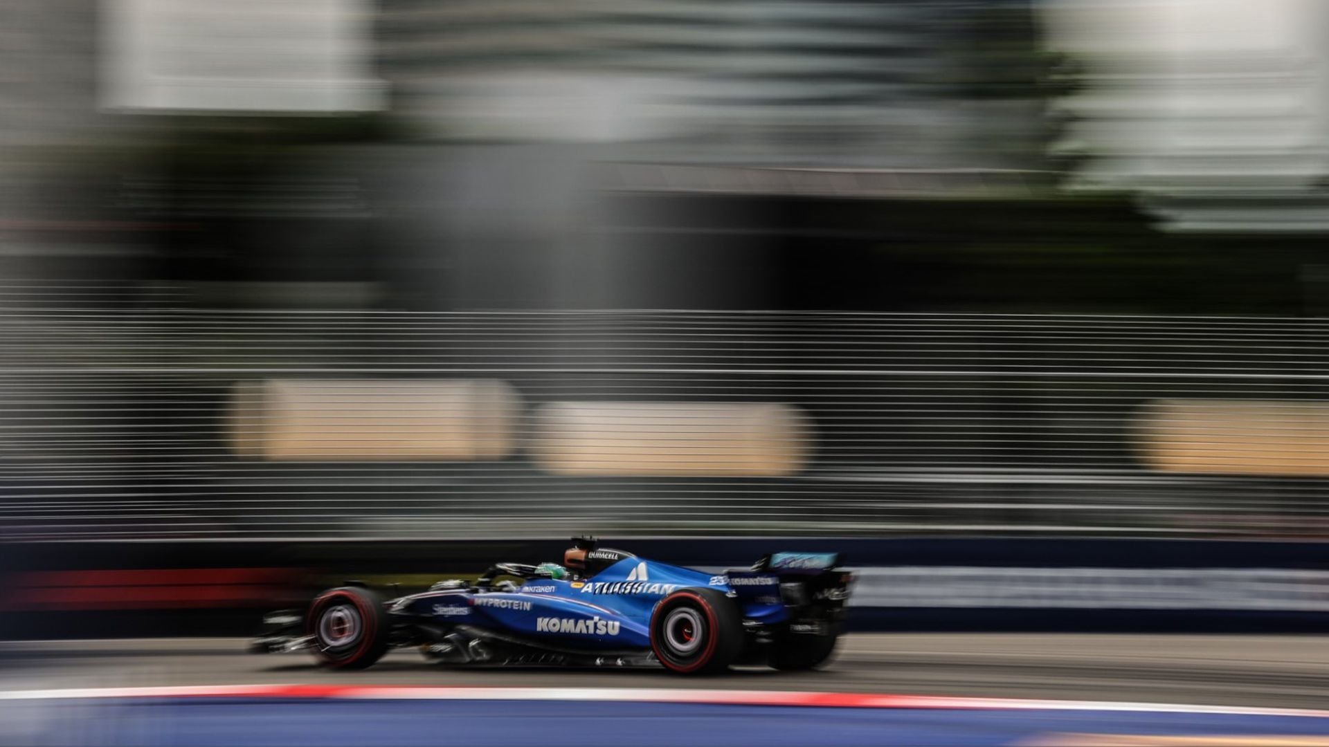 Williams drivers disqualified from Singapore GP qualifying