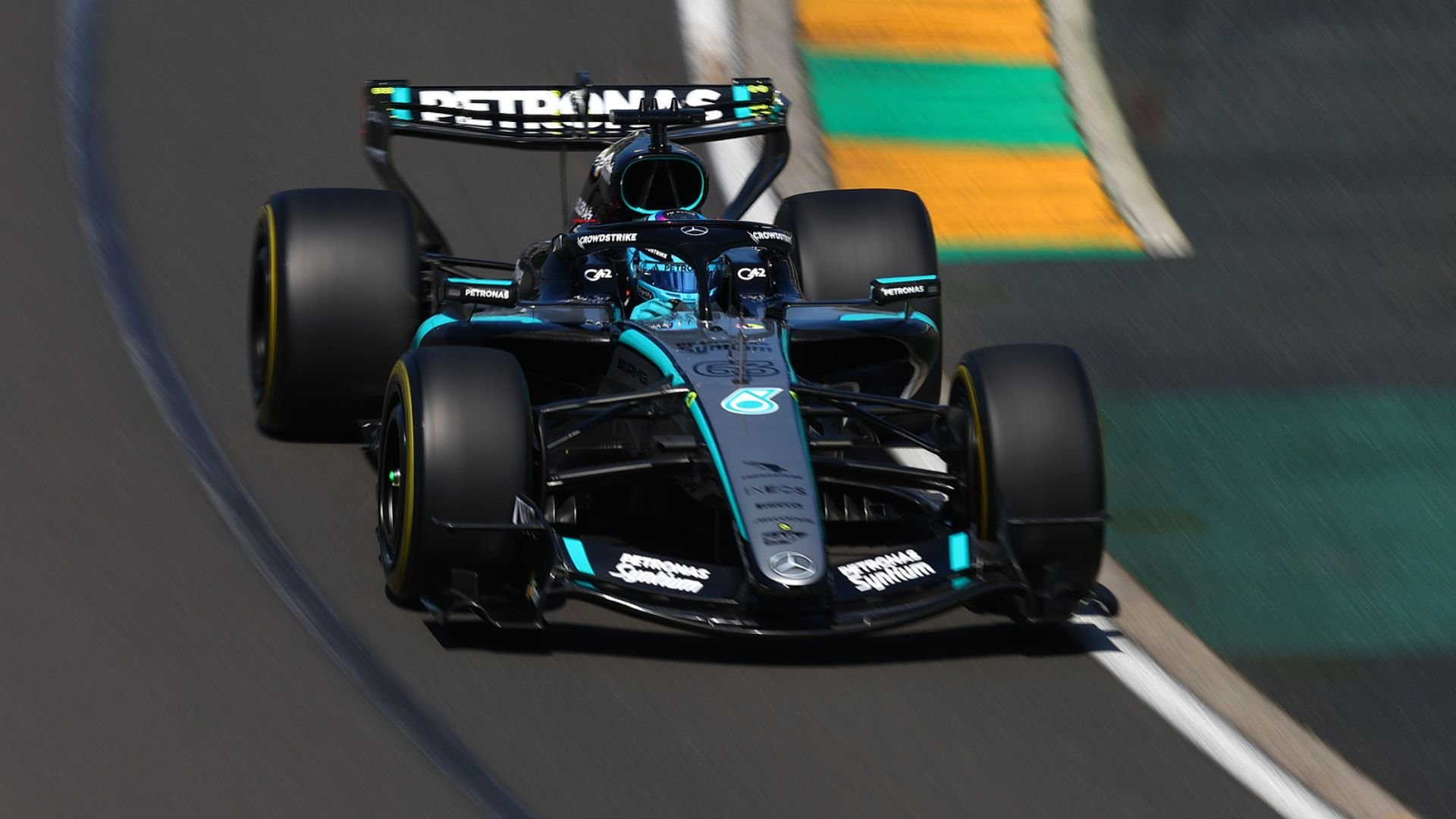 George Russell fastest in FP3 as Kimi Antonelli crashes heavily in Australia