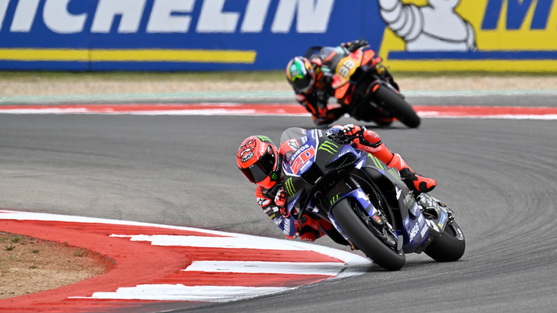 Pourquoi Aprilia et Yamaha ajoutent-ils des motos supplémentaires à Jerez ?