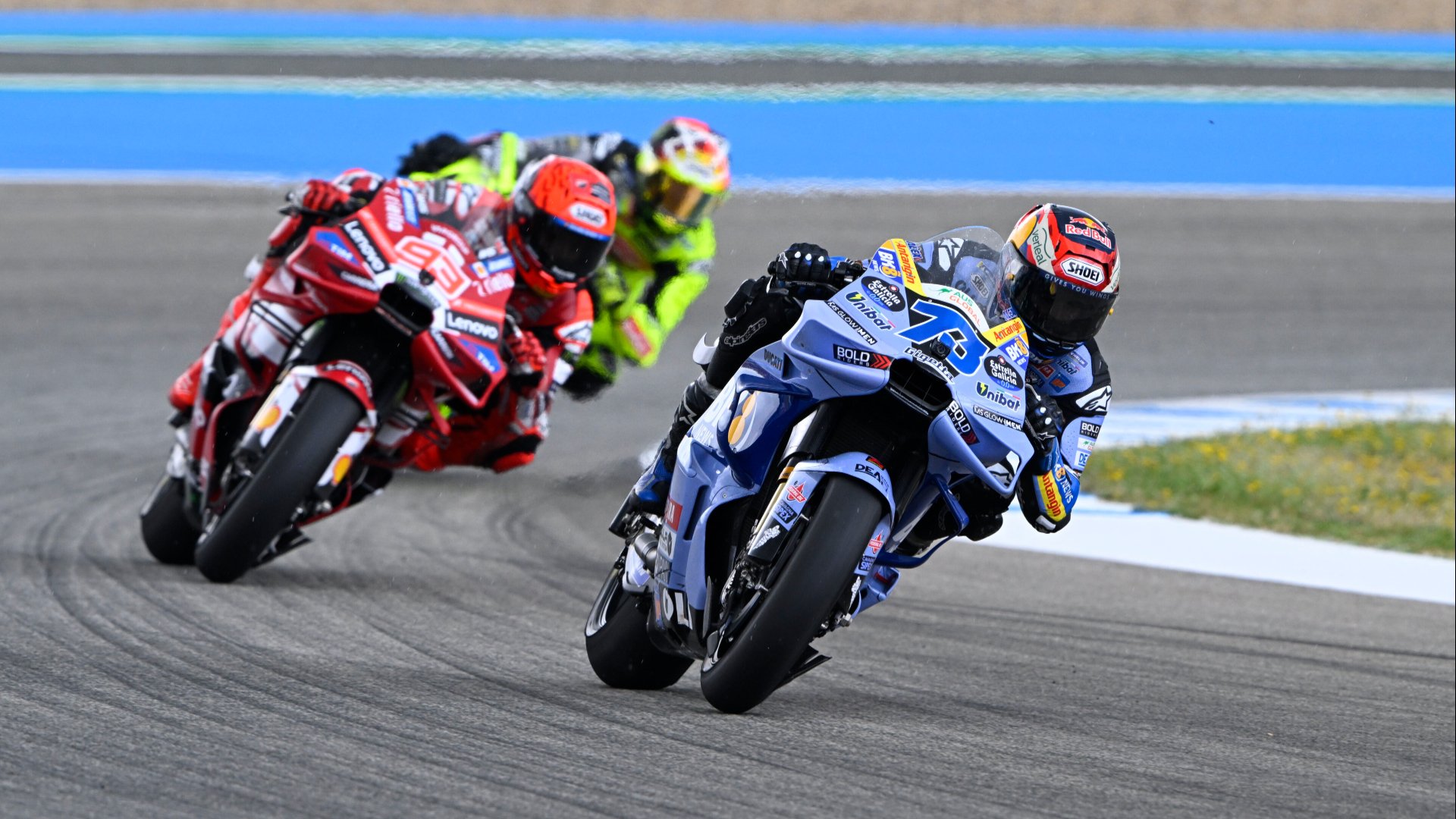 Alex Márquez takes dominant victory in Jerez