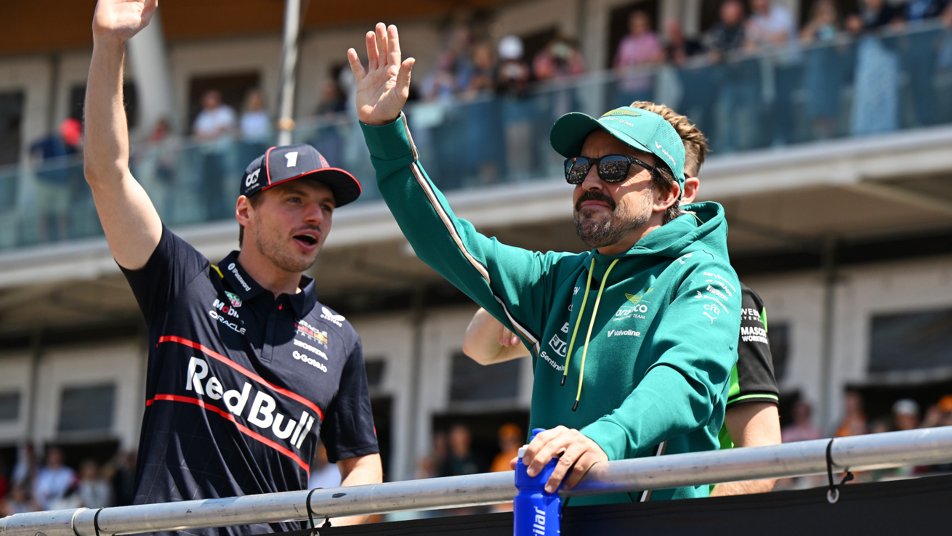 Fernando Alonso se retira del GP de Canadá tras un inusual problema con su asiento