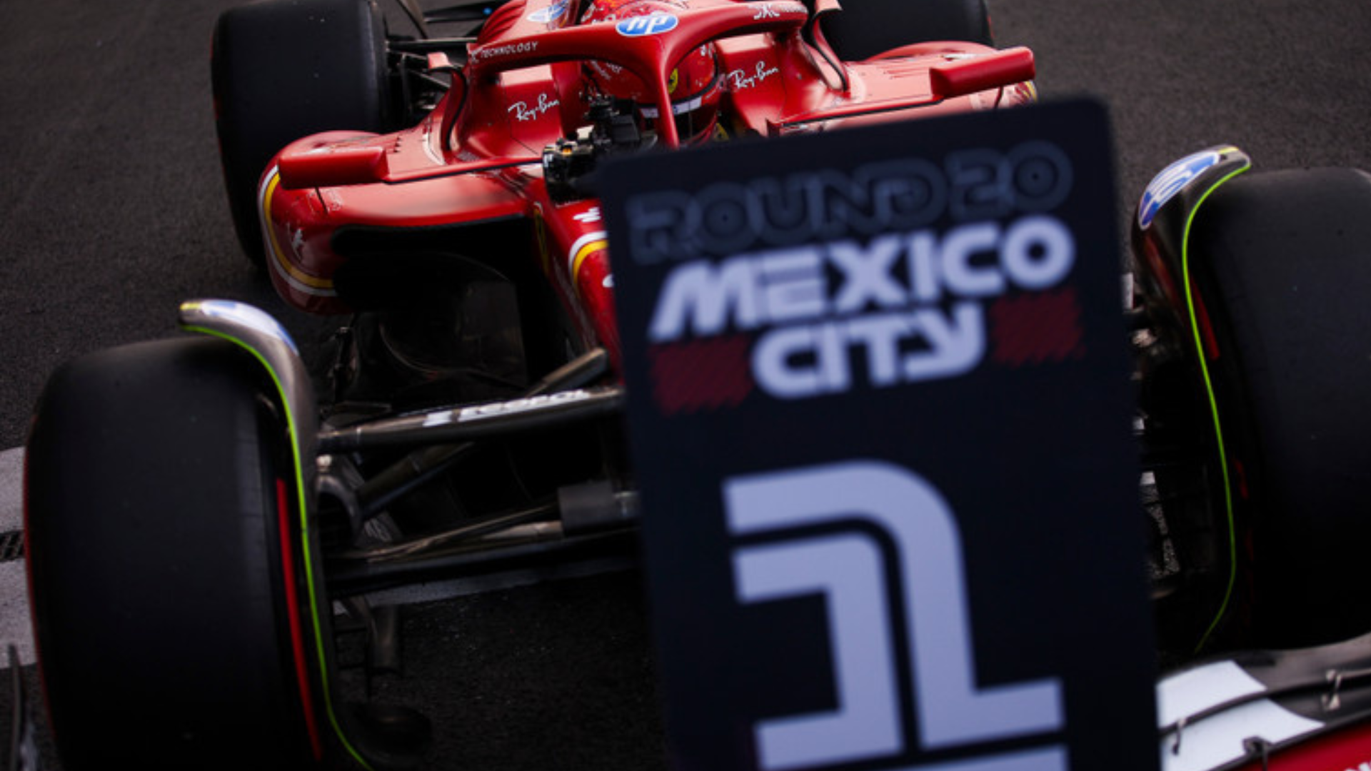 Carlos Sainz gewinnt den Großen Preis von Mexiko souverän von der Pole Position