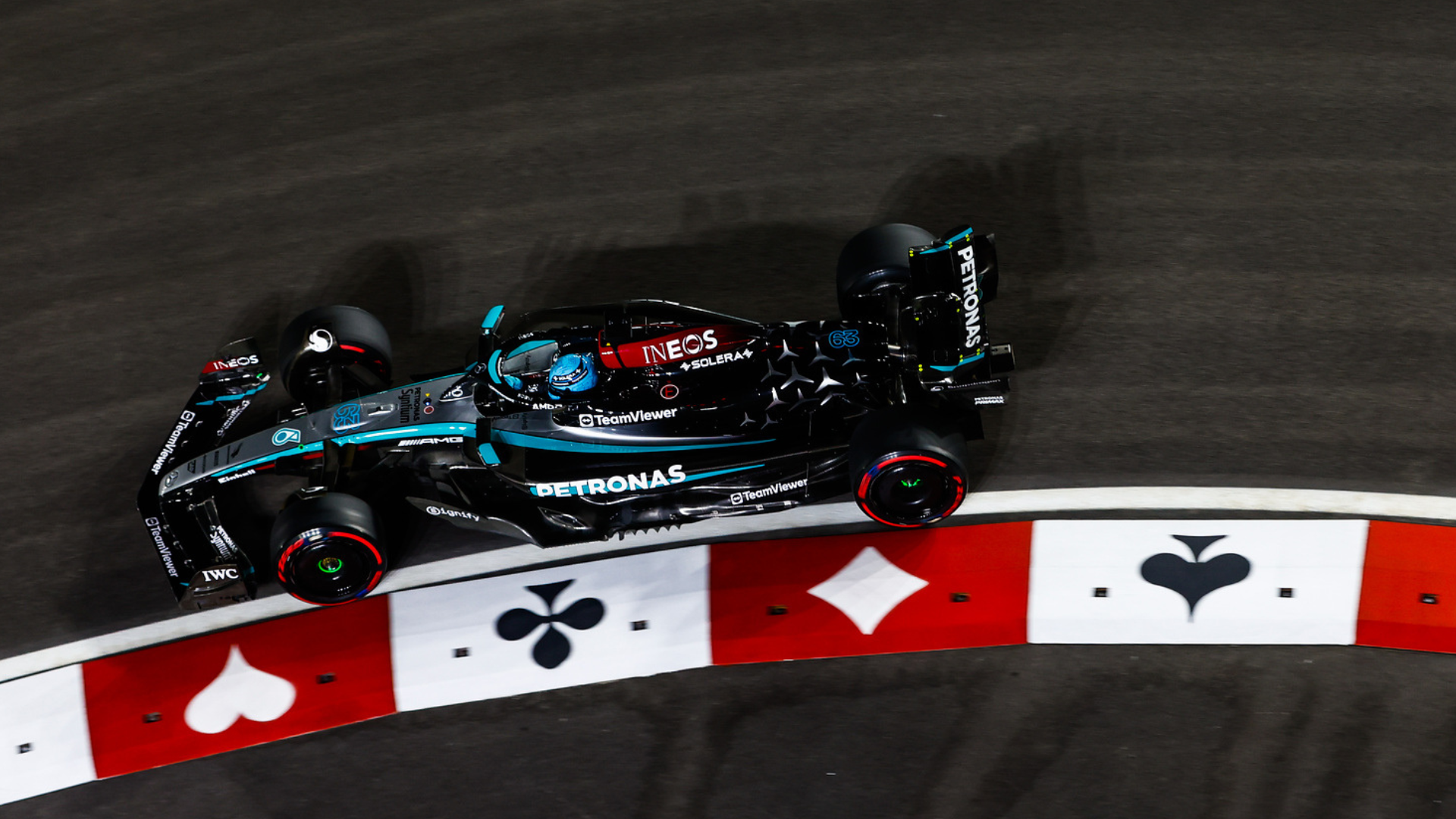 George Russell conquista la pole per il Gran Premio di Las Vegas in un'emozionante qualifica