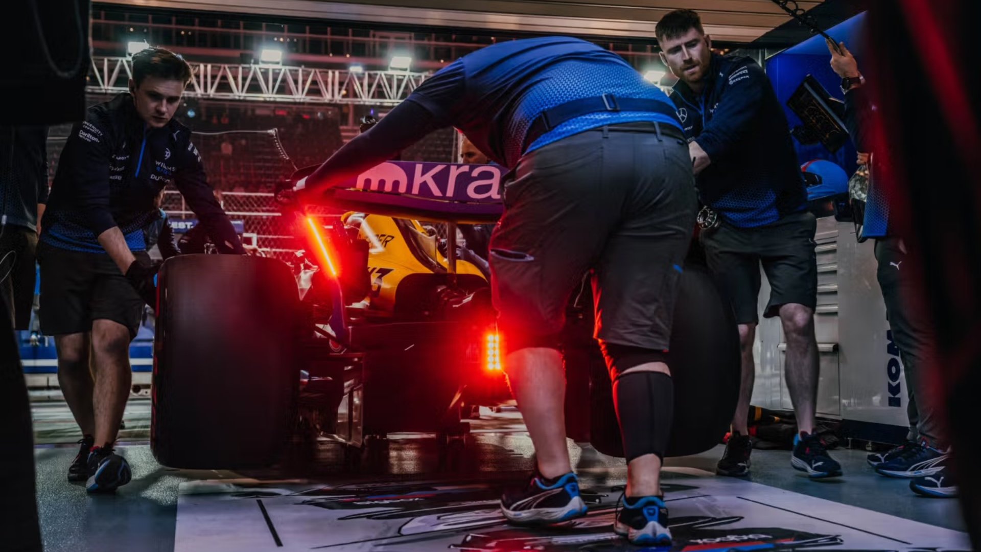 Franco Colapinto mette di nuovo sotto pressione la Williams con un incidente in qualifica a Las Vegas